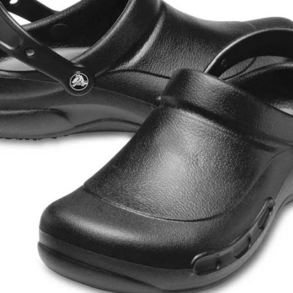 NEW MEN'S BISTRO CROCS BLACK SIZE M 12